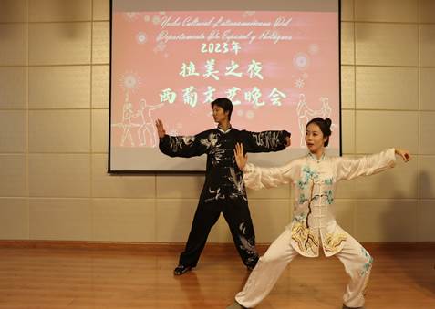 5A50CDE1443C32627D69A8D98BCA115D